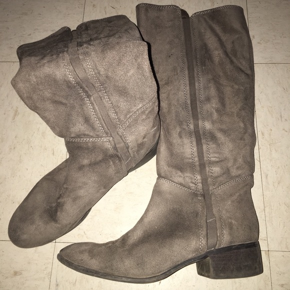 Boots - Picture 2 of 2
